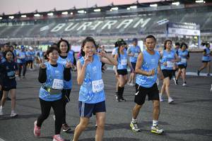 BIB: 258, 5236
                            <button type="button" onclick="openModal(10463788)" class="btn btn-primary btn-sm float-right btn-popup" data-toggle="modal" data-target=".modal-high-quality">
                        <i class="fas fa-shopping-cart"></i> Add to Cart
                    </button>
                                            <button type="button" onclick="isThisMe(10463788, true)" class="btn btn-success btn-sm float-right btn-popup btn-isme hidden" data-toggle="tooltip" data-placement="bottom" title="นี่คือรูปของคุณใช่ไหม คลิกที่นี่เพื่อเอาเข้าอัลบั้ม">
                        <i class="fas fa-plus"></i> Add to album
                    </button>
                    <button type="button" onclick="isThisMe(10463788, false)" class="btn btn-warning btn-sm float-right btn-popup btn-isnotme hidden">
                        <i class="fas fa-ban"></i> Remove from album
                    </button>